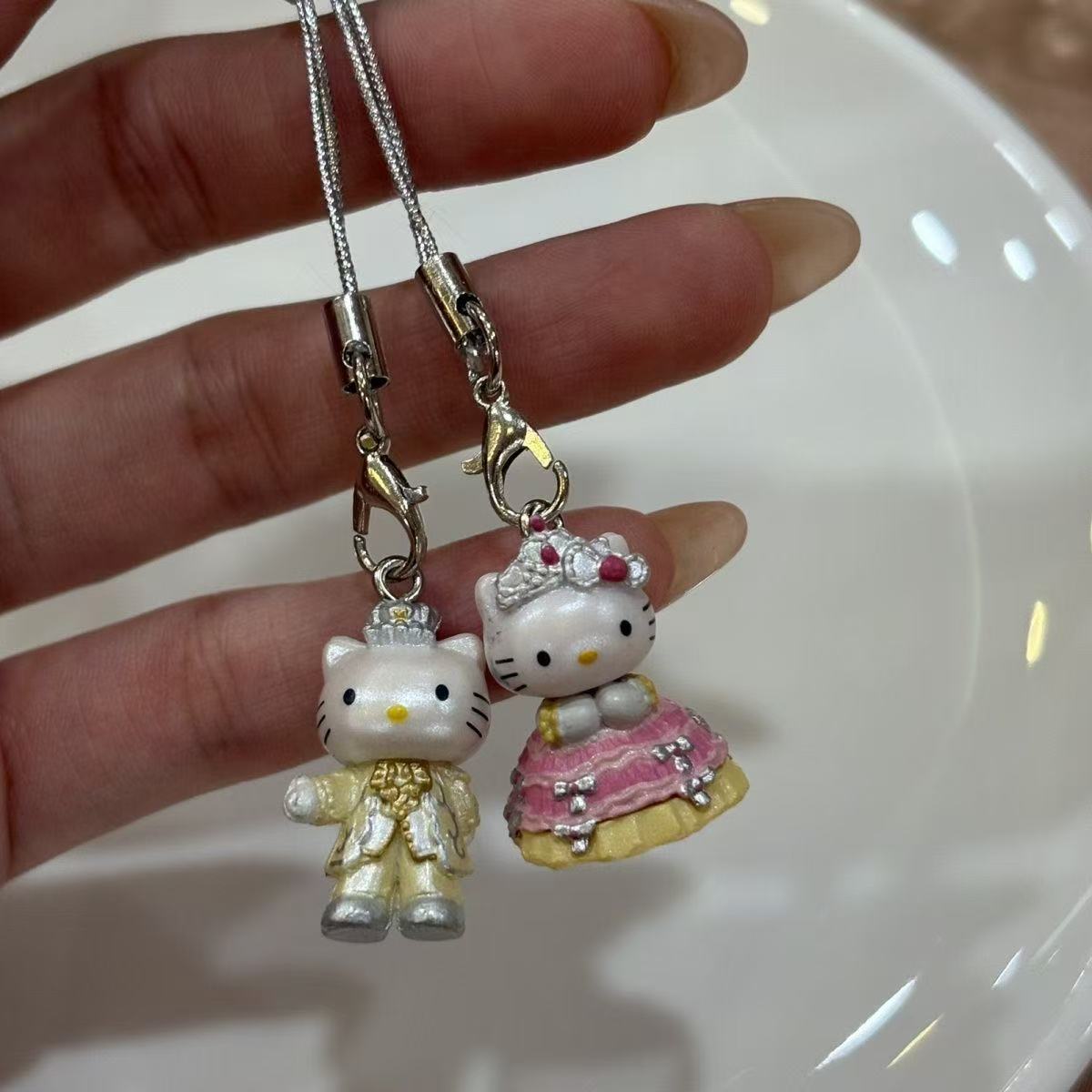 Kawaii Hello Kitty Wedding Dre - Event Suppliers recensie en prijs