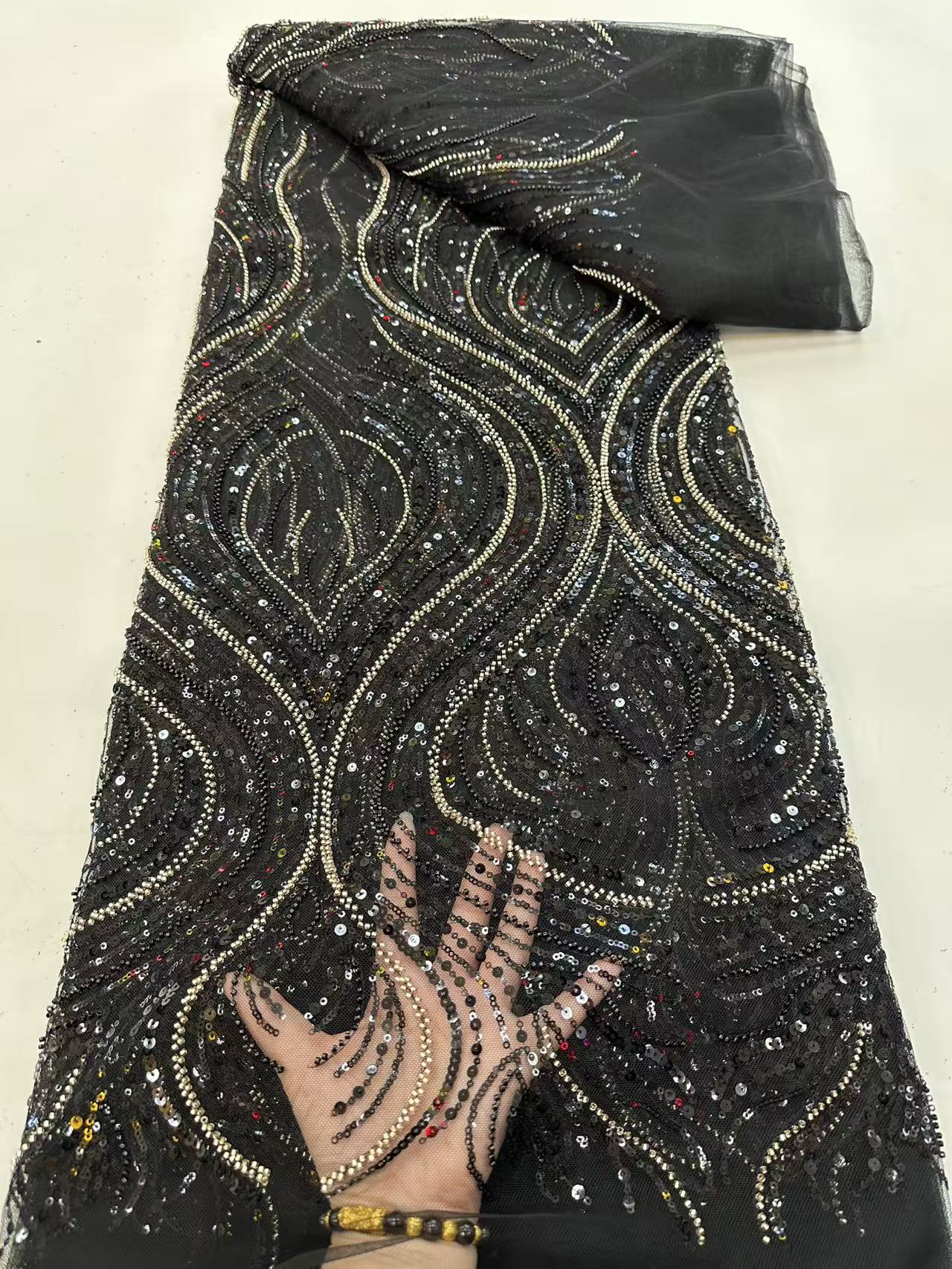Luxury Red African Beaded Mesh - Glitter Tablecloth recensie en prijs