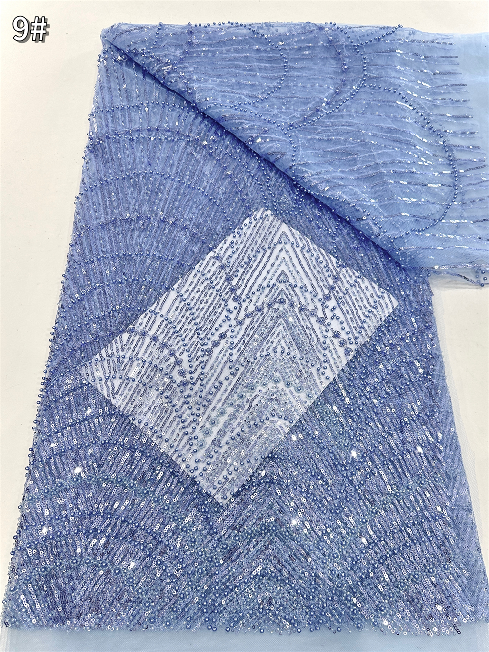 African French Sequined Lace F - Glitter Tablecloth recensie en prijs