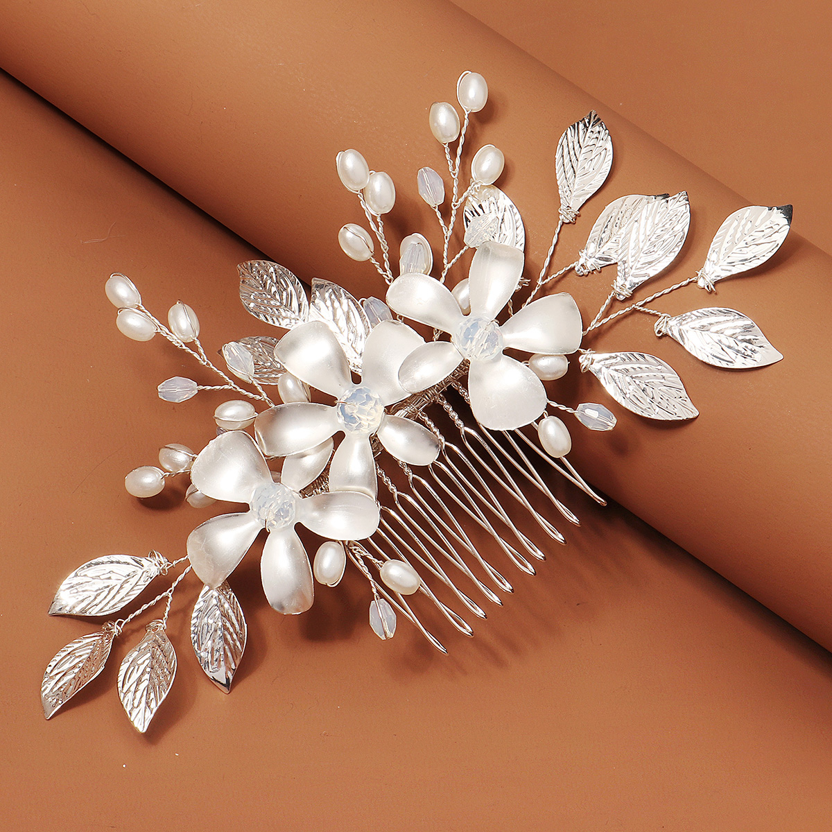 Sliver Luxurious Floral Metal  - Event Suppliers recensie en prijs
